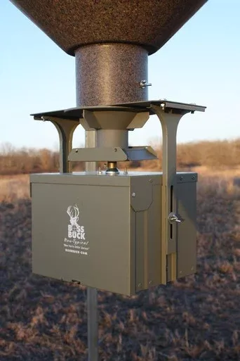 Boss Buck Auto Feed Kit w/Timer- Large