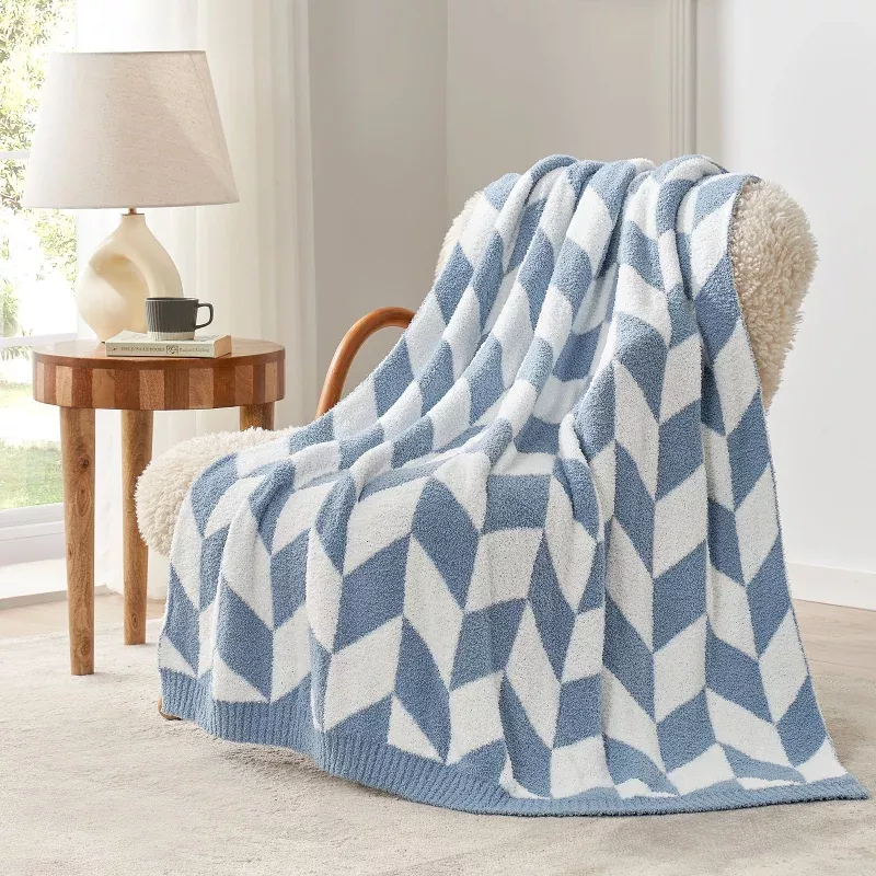Chevron Feather Yarn Knit Throw Blanket Beige