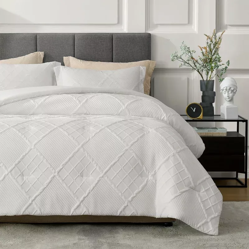 Diamond Jacquard Down Comforter Set Off White