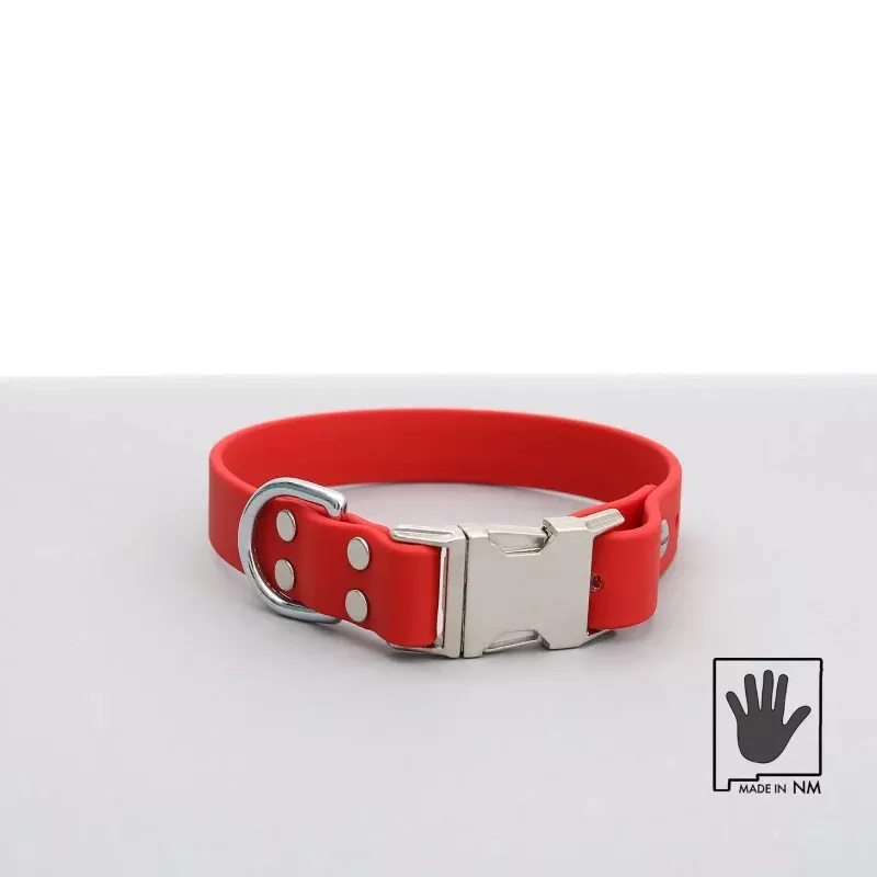 Mimi Green Waterproof Collar, Reds Red/Brass