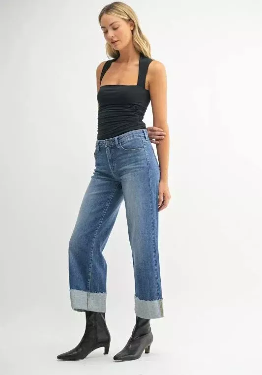 Scissor Cut Slim Wide Leg – Medium Denim