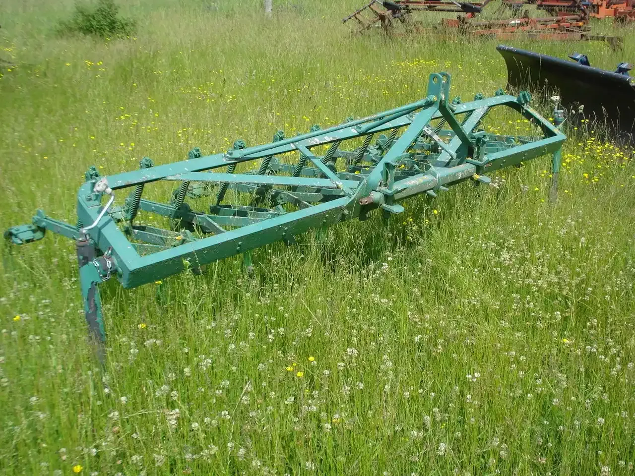 Used John Deere C7 Cultivator